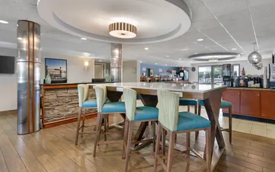 Photo 4 - Best Western Plus Wilmington/Wrightsville Beach