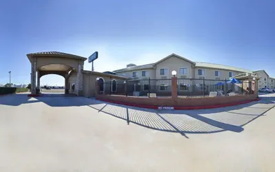 Quality Inn & Suites Beaumont