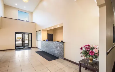 Photo 5 - Quality Inn & Suites Caseyville - St. Louis