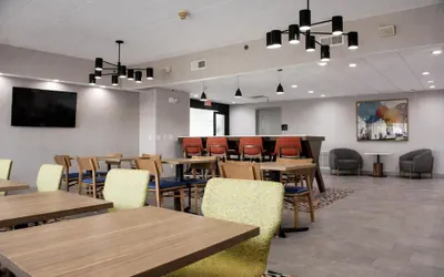 Photo 3 - Hampton Inn by Hilton Washington Court House
