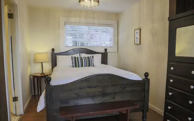 Photo 4 - The Inn at Schoolhouse Creek