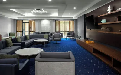 Photo 2 - Courtyard by Marriott Richmond Northwest