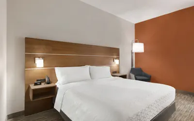 Photo 4 - Holiday Inn Express - Vero Beach by IHG