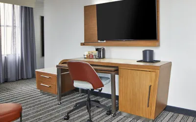 Photo 2 - Courtyard By Marriott Nashville Downtown