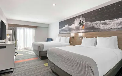 Photo 2 - Best Western Oceanfront