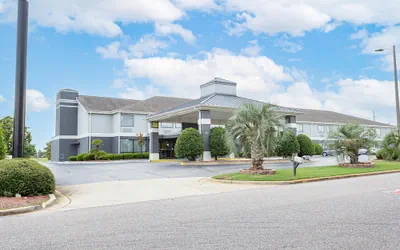 Quality Inn Prattville I-65