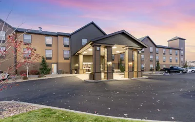 Photo 2 - Best Western Bend North