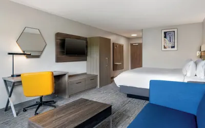 Photo 4 - Holiday Inn Express & Suites Pittsfield-Lenox-Berkshires by IHG