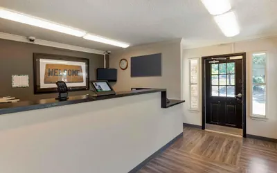 Photo 4 - Extended Stay America Select Suites Denver Aurora South