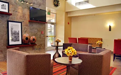 Photo 3 - Hampton Inn & Suites Phoenix/Scottsdale