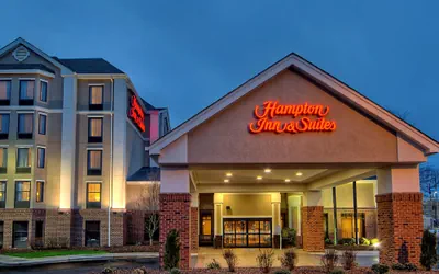 Hampton Inn & Suites Asheville Airport