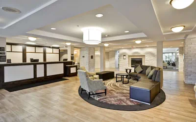 Photo 4 - Homewood Suites by Hilton Dulles Int'l Airport