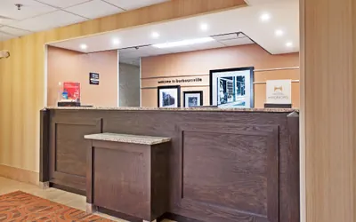Photo 3 - Hampton Inn Huntington/Barboursville