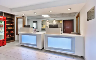 Holiday Inn Express & Suites Three Rivers by IHG