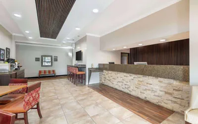 Photo 4 - Best Western Plus Albert Lea I-90/I-35 Hotel