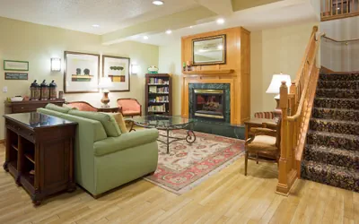 Photo 2 - Country Inn & Suites by Radisson, Mankato Hotel and Conference Center, MN
