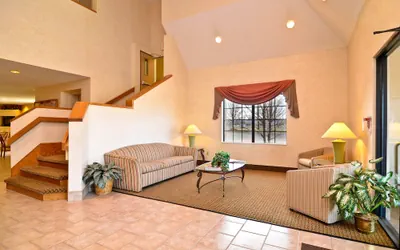 Photo 3 - Quality Inn Lees Summit - Kansas City