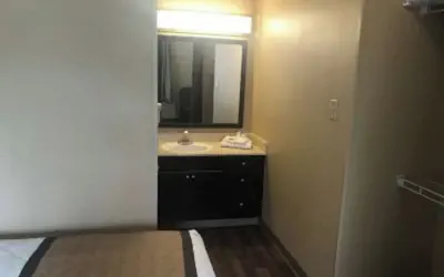 Photo 2 - Candlewood Suites Houston Space Center – Webster