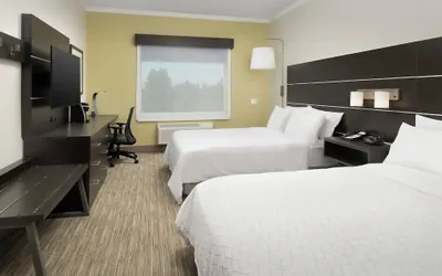 Photo 4 - Holiday Inn Express Hotel & Suites Puyallup (Tacoma Area) by IHG