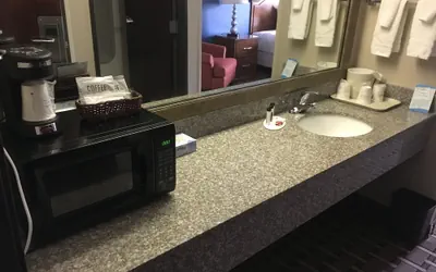 Photo 2 - Quality Inn Lawton near Fort Sill