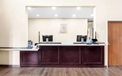Photo 3 - Comfort Inn & Suites Pueblo