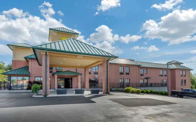 Photo 2 - Comfort Inn Lenoir City-Knoxville