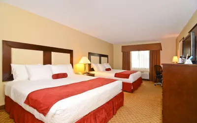 Photo 3 - Best Western Macomb Inn