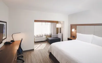 Photo 5 - Holiday Inn Express Lompoc by IHG