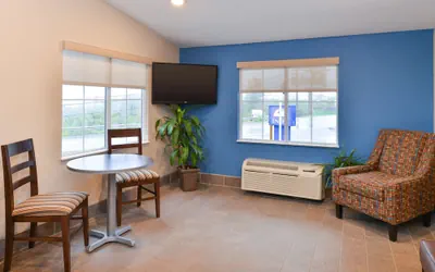 Photo 5 - Americas Best Value Inn & Suites St. Clairsville Wheeling