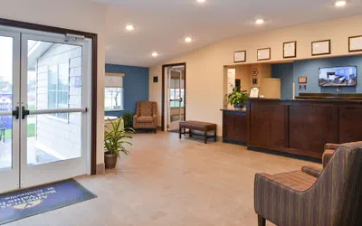 Photo 3 - Americas Best Value Inn & Suites St. Clairsville Wheeling