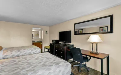 Photo 5 - Americas Best Value Inn Martinsburg