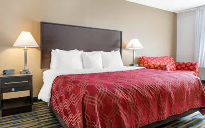 Photo 2 - Quality Inn Noblesville - Indianapolis