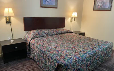 Photo 3 - Corbin Inn