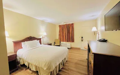 Photo 5 - Knights Inn Yemassee