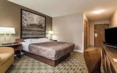 Photo 5 - Deluxe Inn Willows
