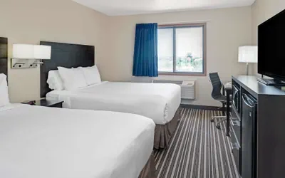 Photo 4 - Super 8 by Wyndham Omaha I-80 West