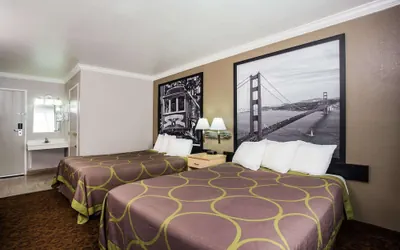 Photo 5 - Super 8 by Wyndham Vacaville