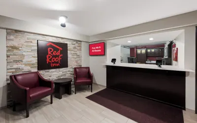 Photo 3 - Red Roof Inn Mansfield