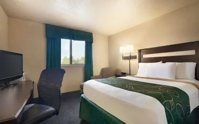 Photo 5 - Travelodge by Wyndham Jefferson City