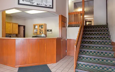 Photo 3 - Super 8 by Wyndham Omaha NE