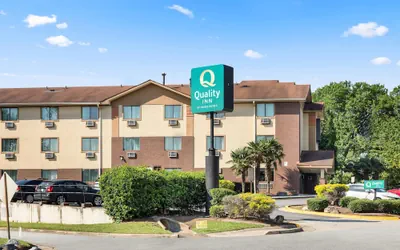 Photo 2 - Quality Inn Atlanta Airport - Central