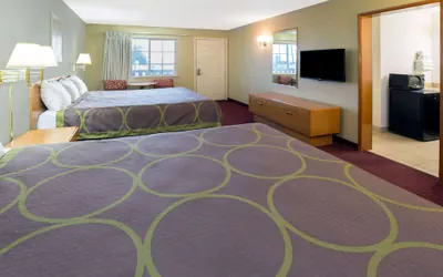 Photo 2 - Super 8 by Wyndham Crescent City