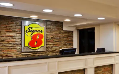Photo 3 - Super 8 by Wyndham Ringgold/Chattanooga Area