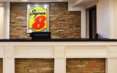 Photo 4 - Super 8 by Wyndham Ringgold/Chattanooga Area