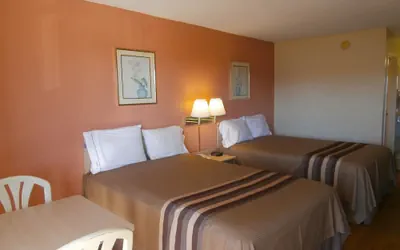 Photo 5 - Americas Best Value Inn Tucker