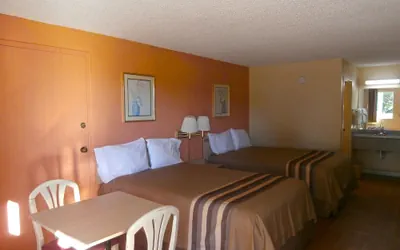 Photo 3 - Americas Best Value Inn Tucker