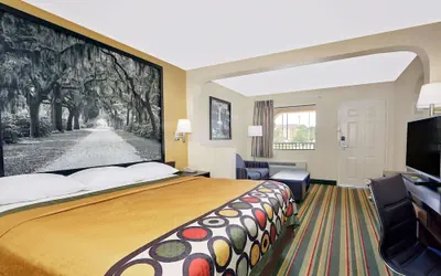 Photo 5 - Super 8 by Wyndham Byron/South Macon