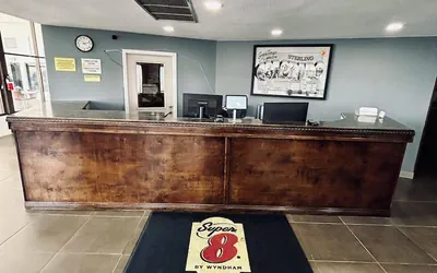 Photo 4 - Super 8 by Wyndham Sterling CO