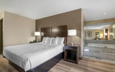 Photo 2 - Best Western Muncie