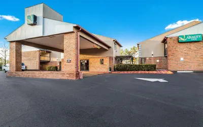 Photo 2 - Quality Inn Columbia Airport
